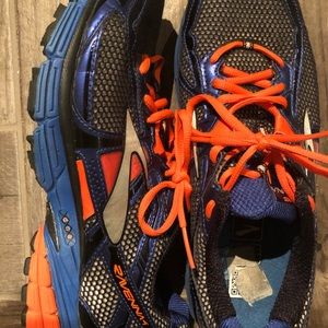 Brooks Running Sneakers